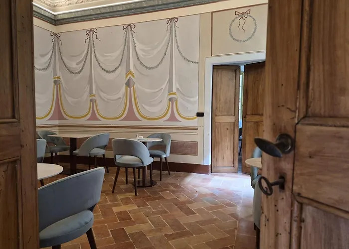 Palazzo Brunamonti Boutique Hotel