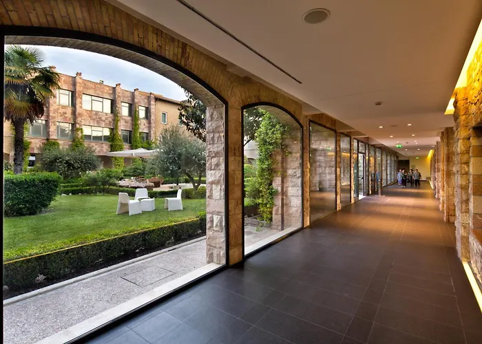 Th Assisi - Hotel Cenacolo
